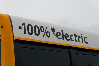 Darle al interruptor: por qué el futuro de Canarias ya no depende solo de las renovables, sino de la electrificación